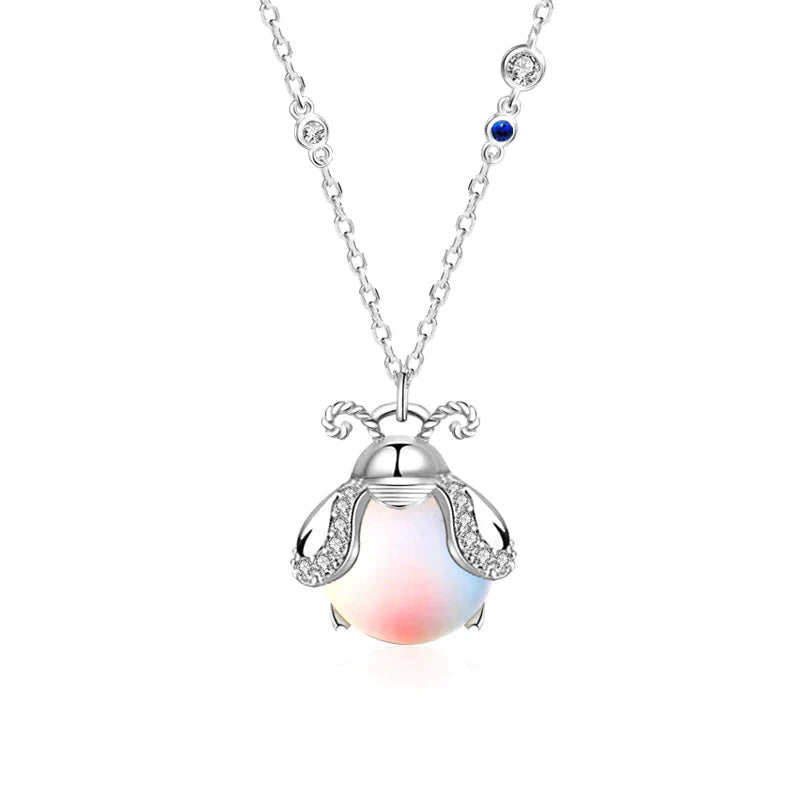 Enchanting Moonstone Necklace by Vuurvlieg | Unique and Radiant