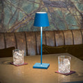 LumiLuxe - Elegant Table Lamp Whiteh Wireless Charging Function