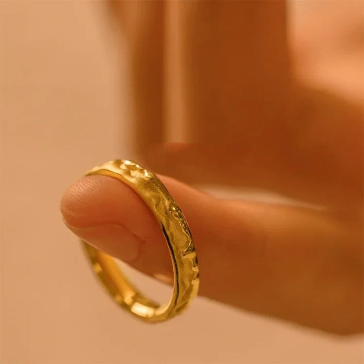 Elegant Sienna Gold Honeycomb Ring