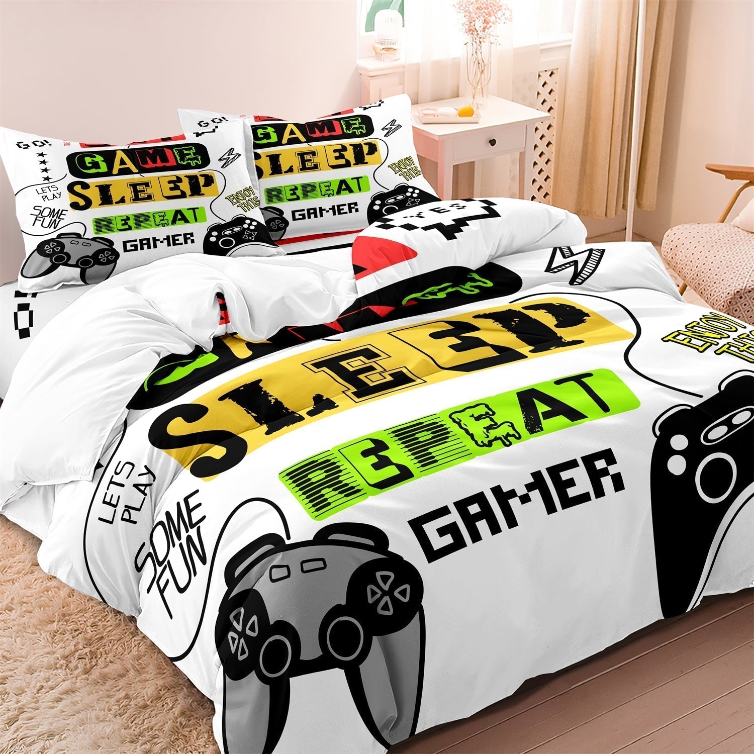 GameDreamer: Luxury Duvet Cover for Adventurous Bedrooms