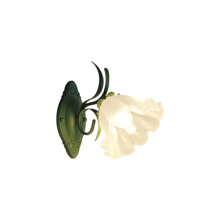 LilyGlow Wall Lamp - Elegant Nature-Inspired Lighting