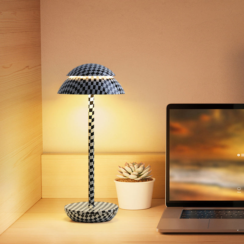 Aurelia Noire - Rechargeable Cordless Table Lamp with Integrated LED Lighting and Battery