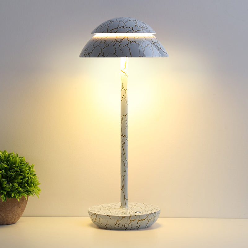 Aurelia Noire - Rechargeable Cordless Table Lamp with Integrated LED Lighting and Battery