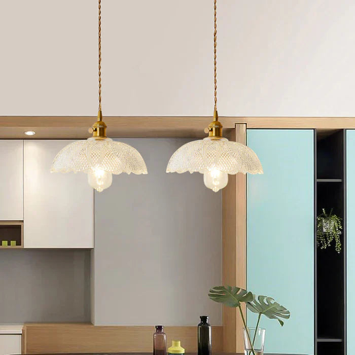 OpulentGlow Pendant – Elegant Glass Pendant Lamp