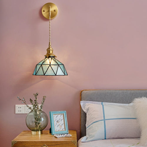 Aquarius – Elegant Wall Lamp with Water Ripple Glass