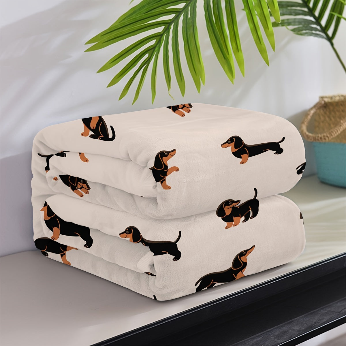 Dachshund Cozy - Soft Flannel Pet Blanket