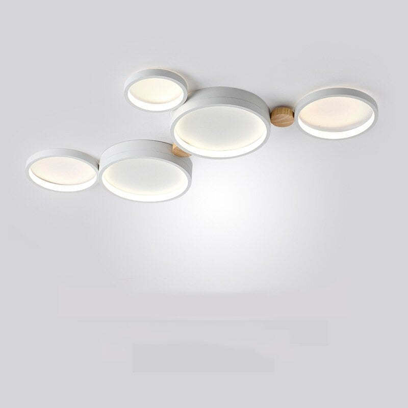 ChicLumineux Ceiling Light - Elegant Lighting for Modern Interiors