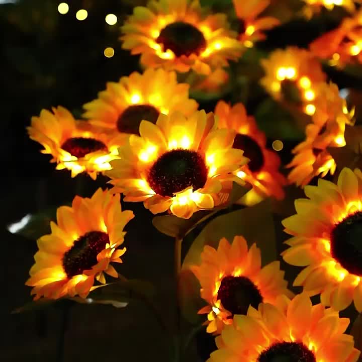 SolarBloom Light - Sunflower LED Garden Lamp 3 Heads