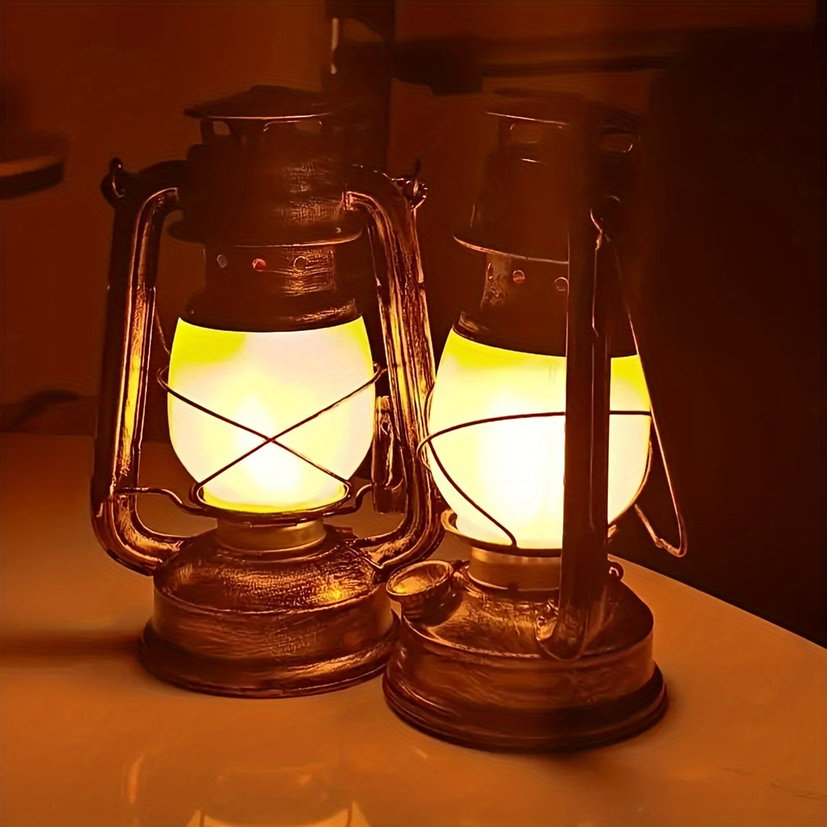 RetroGlow Lantern – Vintage LED Lantern with Flame Effect