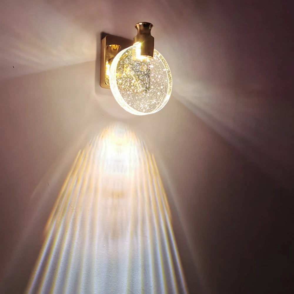LumièreCéleste – Elegant Golden Wall Lamp for Atmospheric Interiors
