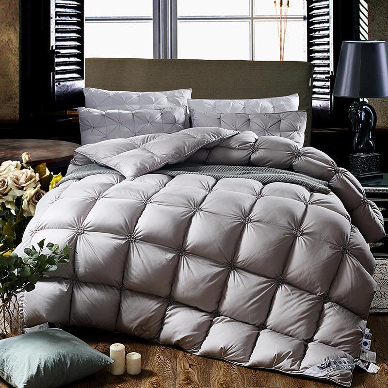 PlumeLux Goose Down Duvet – Luxury & Comfort in One