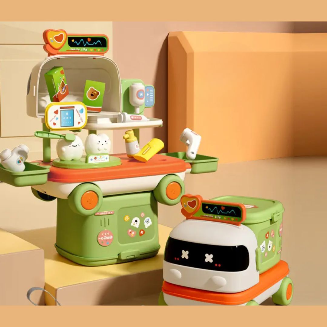 AdventureTruck - 2-in-1 Toy Truck and Play Station