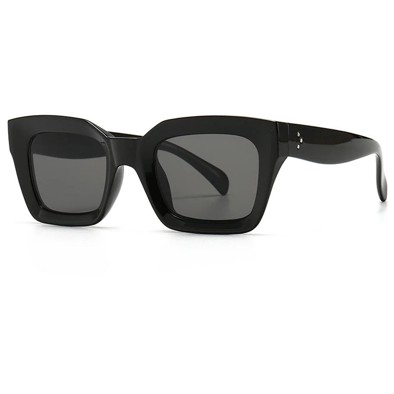 DanaShade - Stylish sunglasses for every occasion