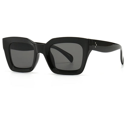 DanaShade - Stylish sunglasses for every occasion