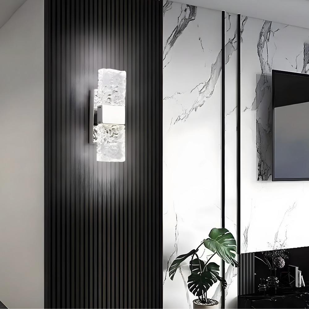 Radiance Arc Wall Lamp – Luxury Lighting for a Chic Interior