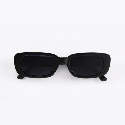 Hugo Shades – Retro Chic Sunglasses for a Stylish Look