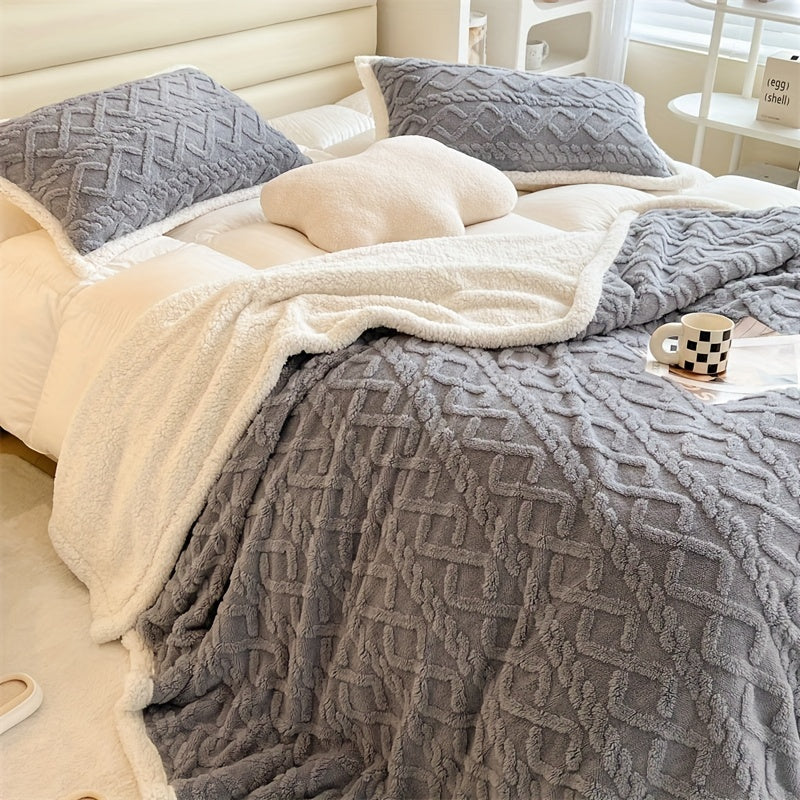 Vintage Luxury Double-Sided Fleece Blanket - Essential for Winter