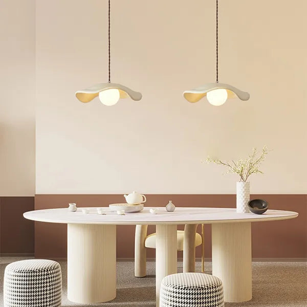 Lotus Leaf Pendant Light - Bring Natural Elegance to Your Dining Space
