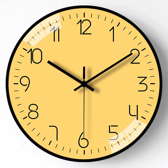 Chic Eco-Friendly Wall Clock – Elegance in Colors