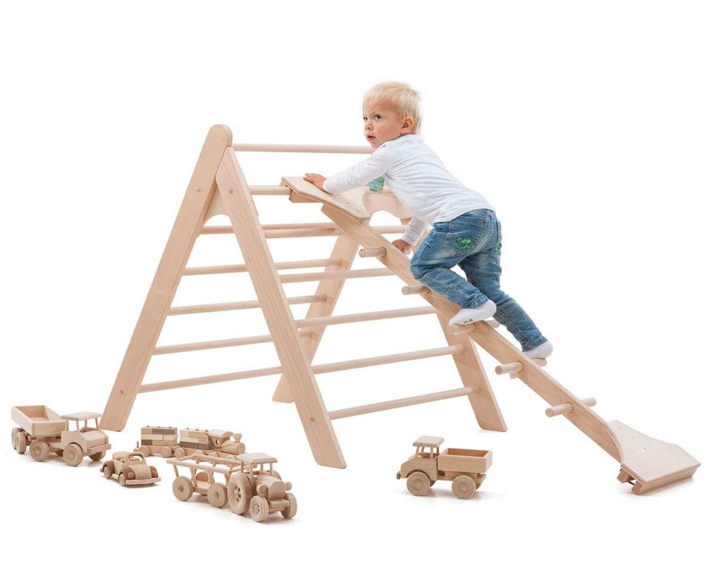 ClimbPlay Frame - Kids Climbing Frame with Balancing Support