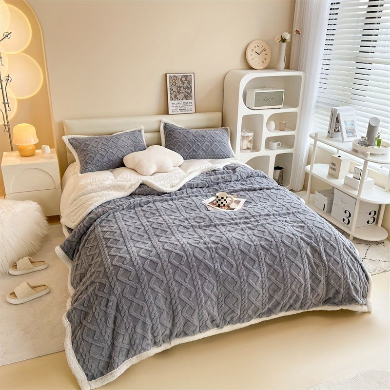 Vintage Luxury Double-Sided Fleece Blanket - Essential for Winter