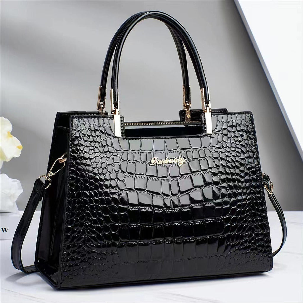 EliteGlam Bag – Luxurious and Elegant Handbag