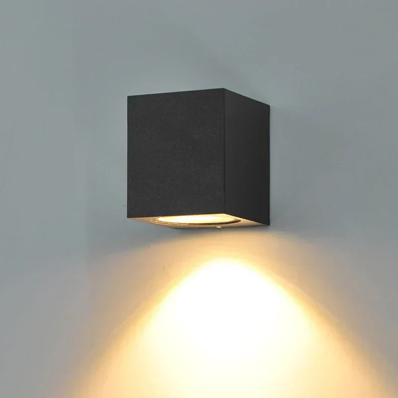 SkyLight Wall Lamp - Modern LED Outdoor Wall Lamp Made of Aluminum