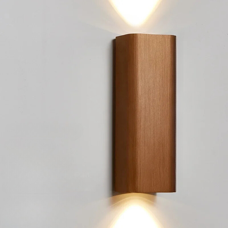 GlowLuxe - Stylish LED Wall Lamp for Bedroom