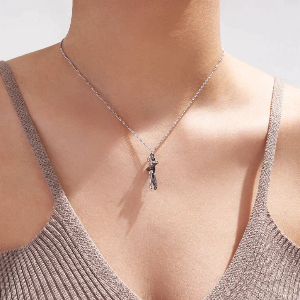 Luxury Pendant Necklace for Couples | Timeless Love and Style