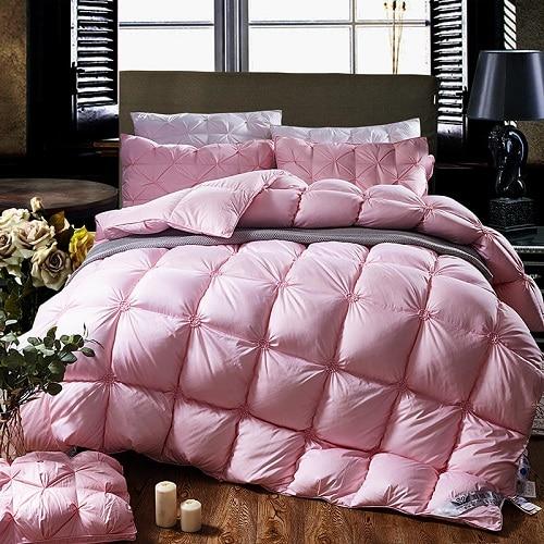 PlumeLux Goose Down Duvet – Luxury & Comfort in One
