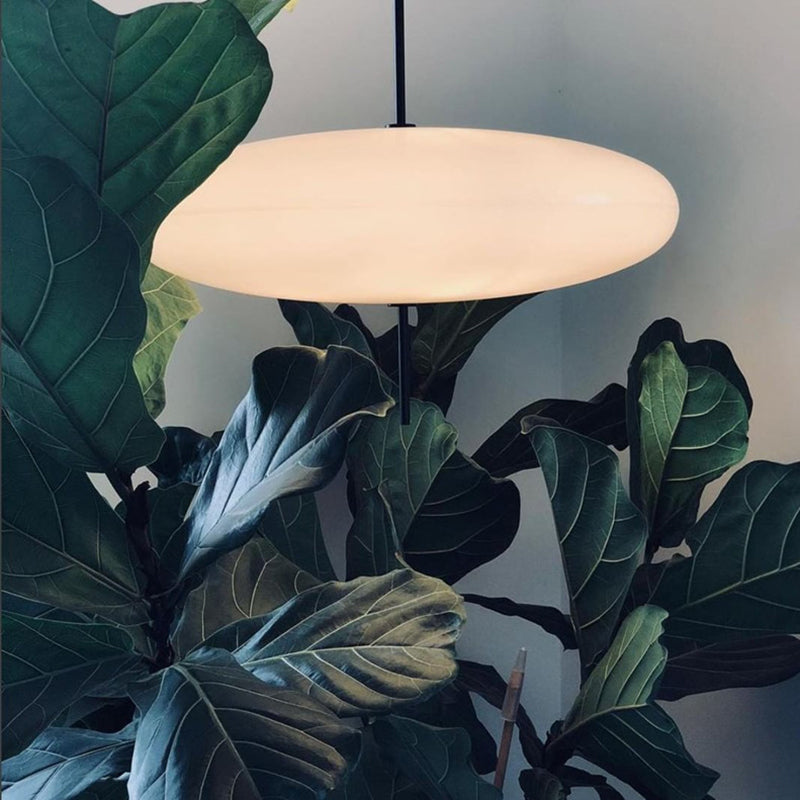 VintageAura Light – Elegant Oval Pendant Light for any Space
