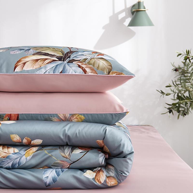 Blue-Gray Infinity – Luxury Duvet Cover Set