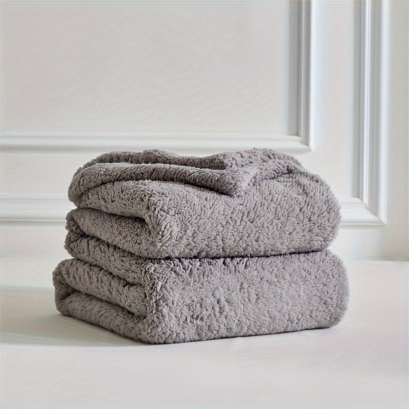 CozyWrap – Luxury Sherpa Fleece Blanket for Winter Days