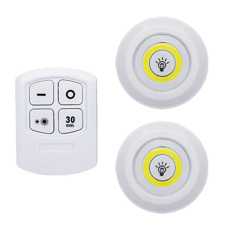 SmartGlow – Energy-Efficient LED Lamp with Standby Mode