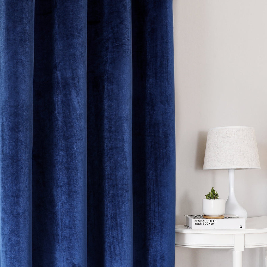 VelvetEase Curtains - Luxurious Thermal Velvet for Optimal Comfort