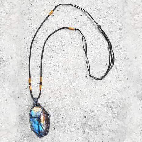 Aris DragonHeart Necklace – Mystic Labradorite Jewelry