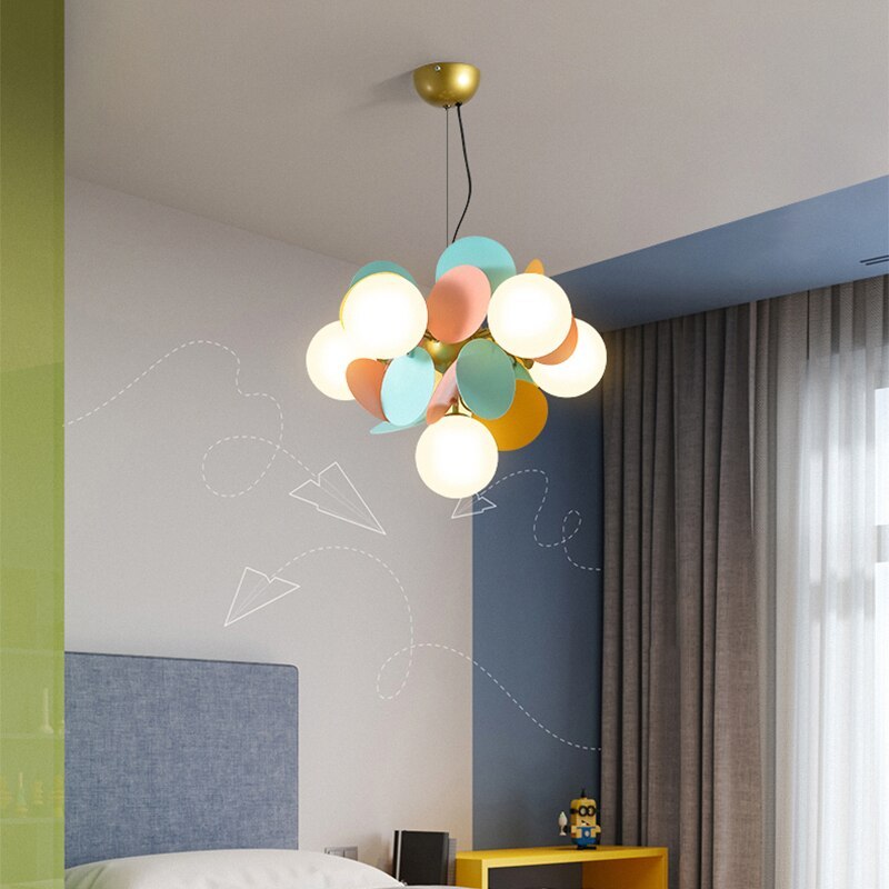 ModernBrilliance Lamp - Stylish LED Pendant Light for Any Space