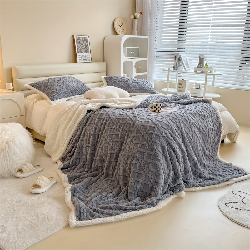 Vintage Luxury Double-Sided Fleece Blanket - Essential for Winter