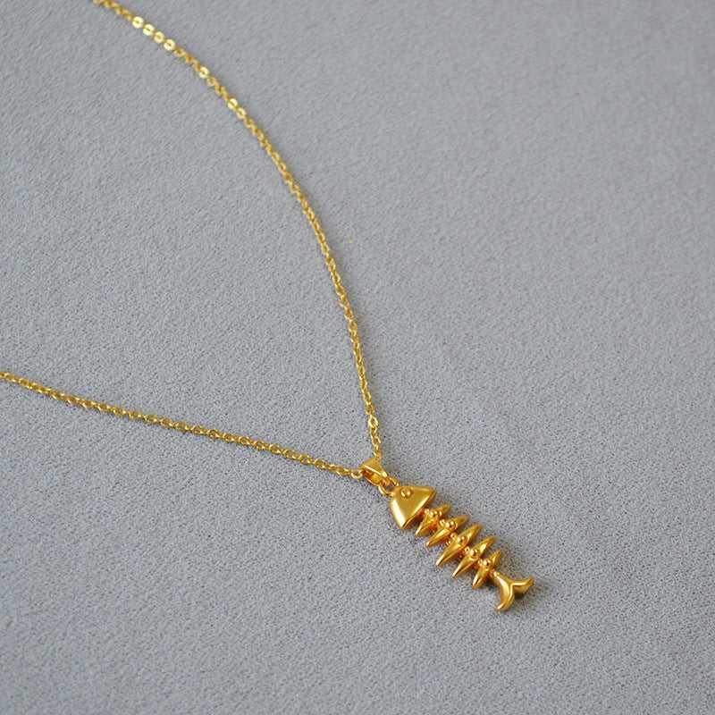 GoldenWeave Necklace - Elegant Herringbone Necklace
