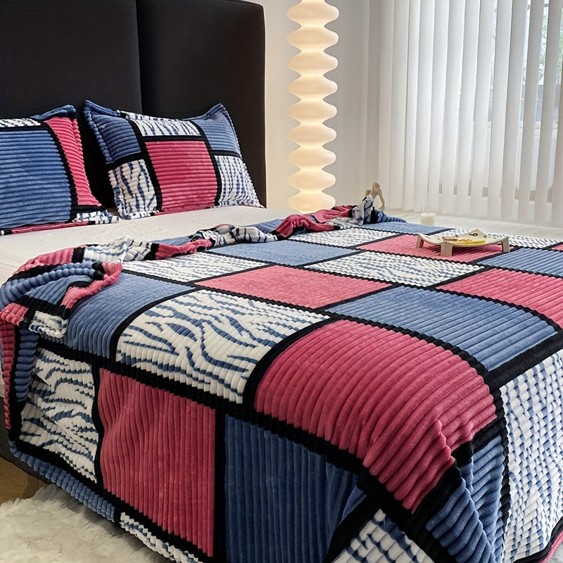CozyLuxe – Flannel Blanket for Every Season