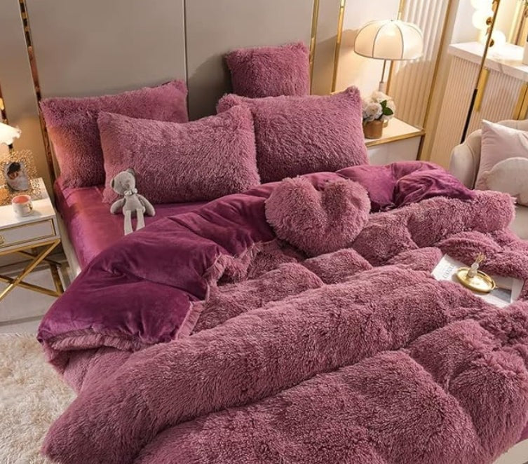 Luxury Plush Duvet Cover with Zipper and Corner Ties