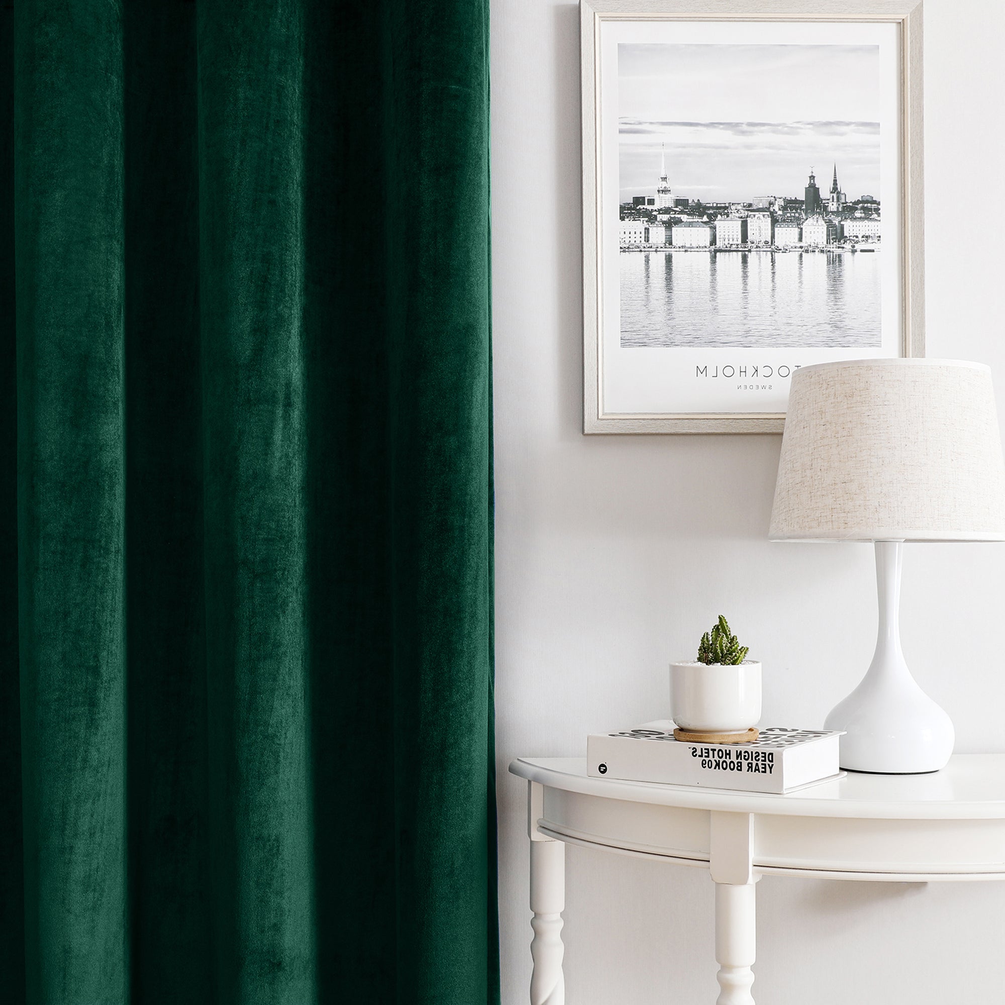 VelvetEase Curtains - Luxurious Thermal Velvet for Optimal Comfort