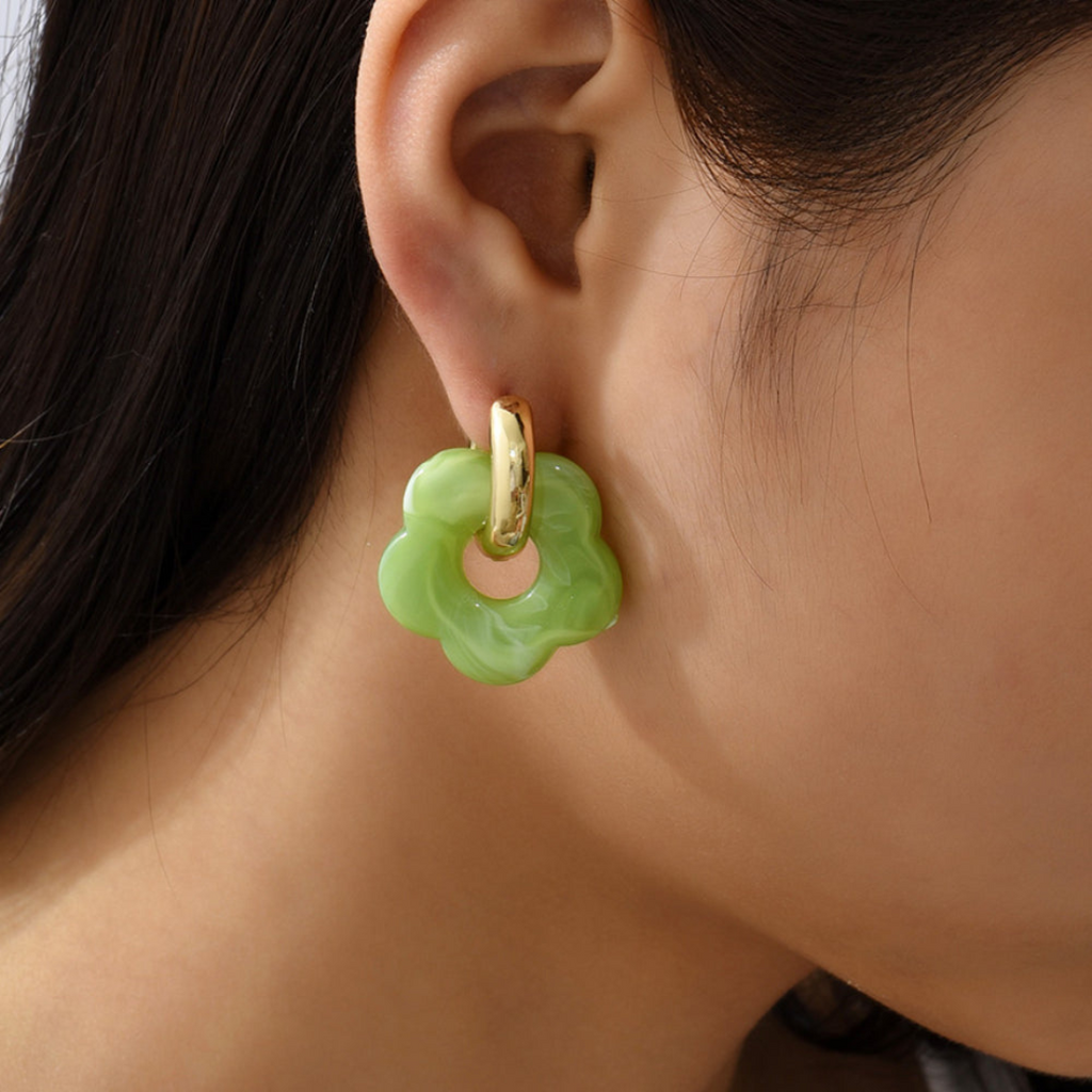 Valeria Earrings – Elegant Gold Floral Designs