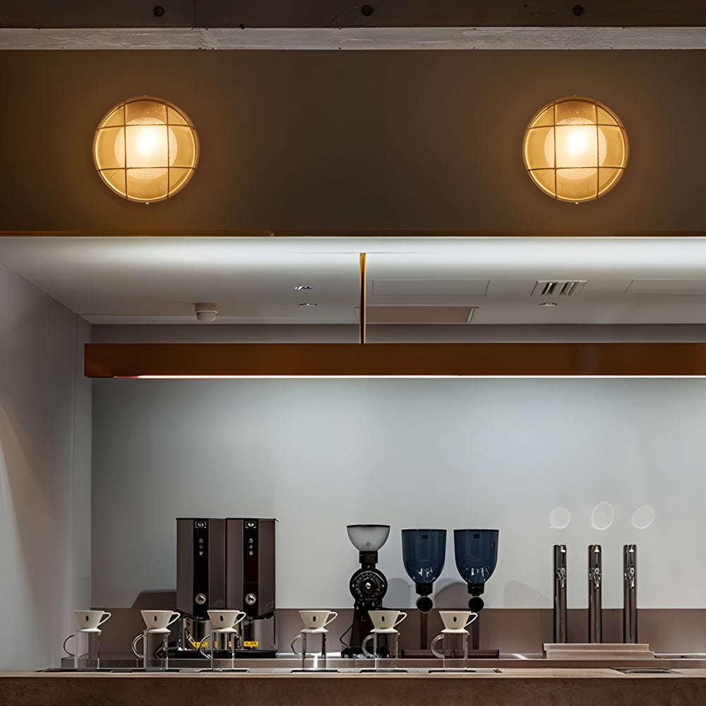 RetroGlow – Industrial Outdoor Wall Lamp