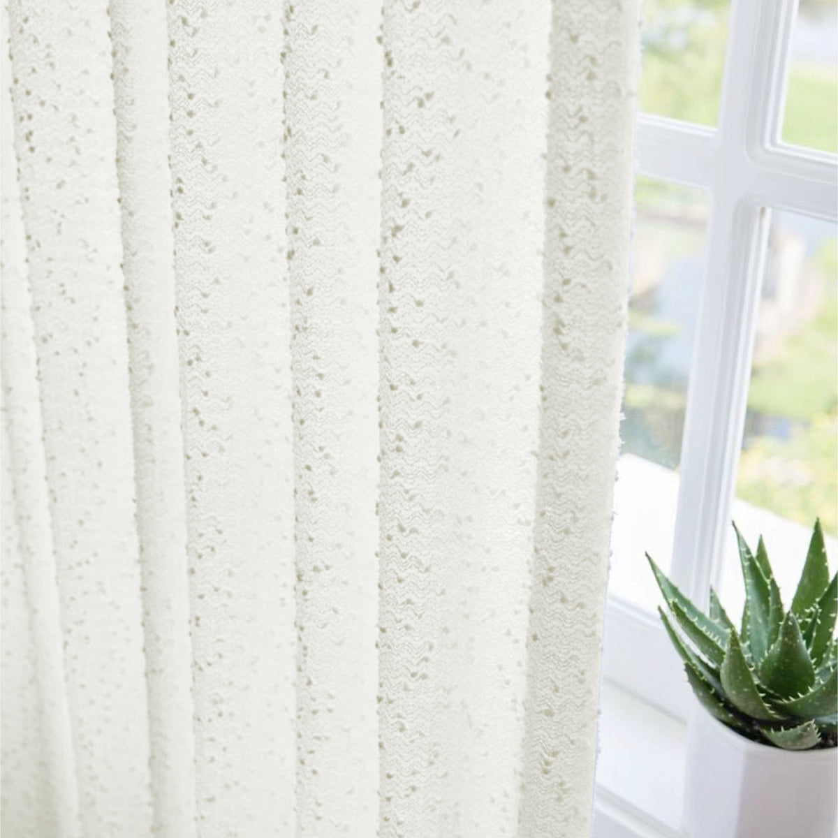LuxeSoft Curtains - Stylish Polyester Curtains for Every Room