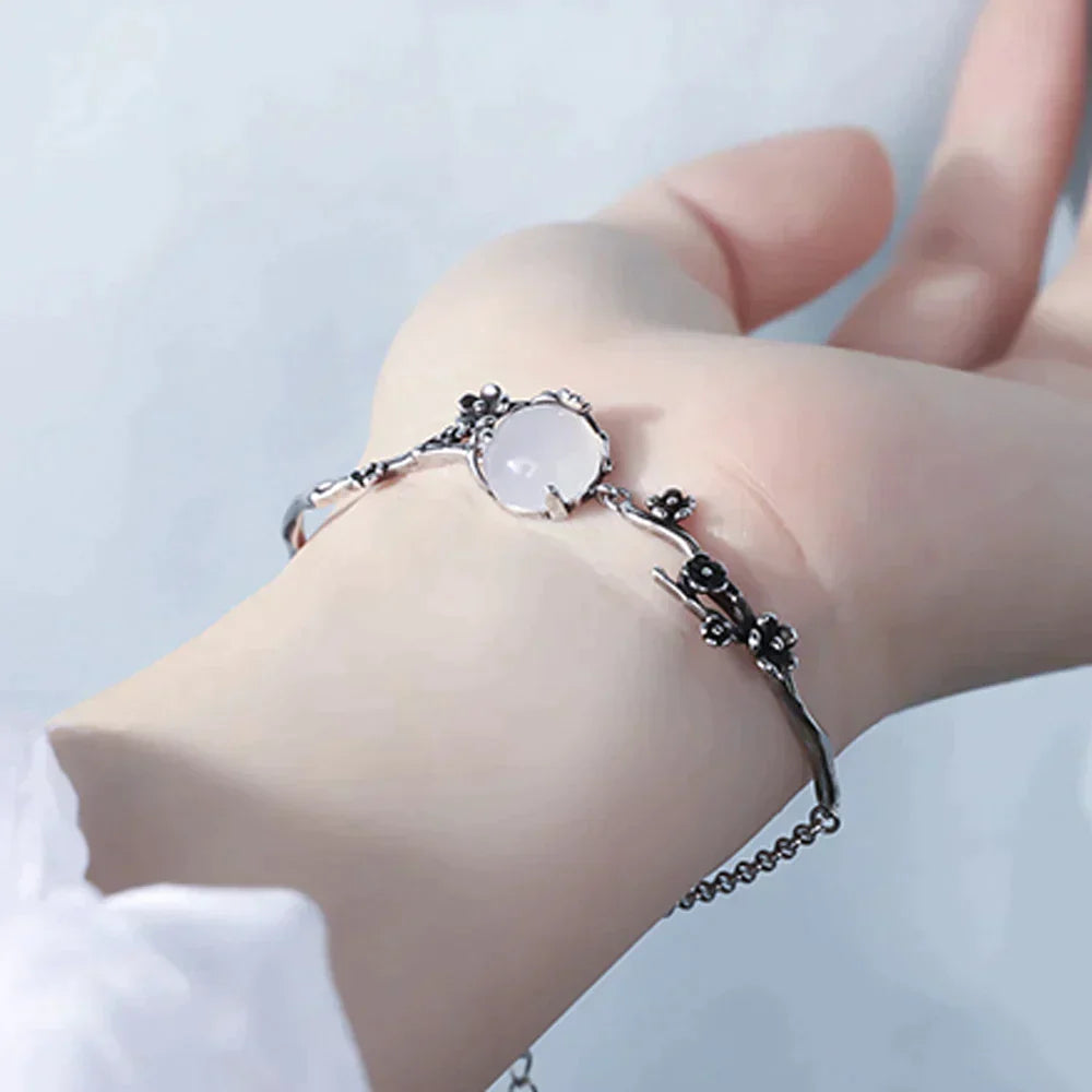 MoonGleam Bracelet - Elegant Silver Bracelet for Every Occasion