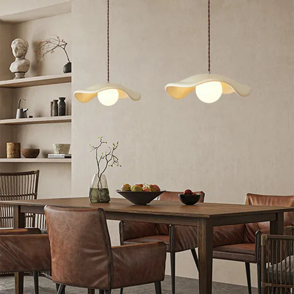 Lotus Leaf Pendant Light - Bring Natural Elegance to Your Dining Space
