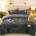 SherpaGlow – Soft Fleece Blanket for All Seasons