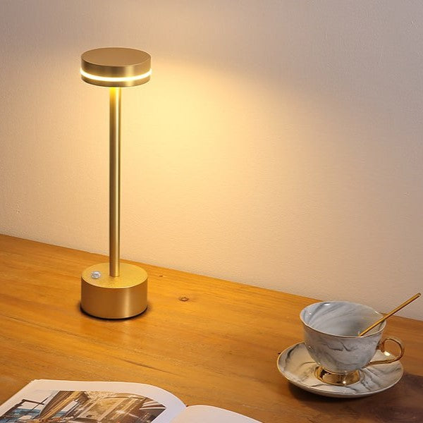 StellarGlow - Wireless Outdoor Lamp with Customizable Lighting