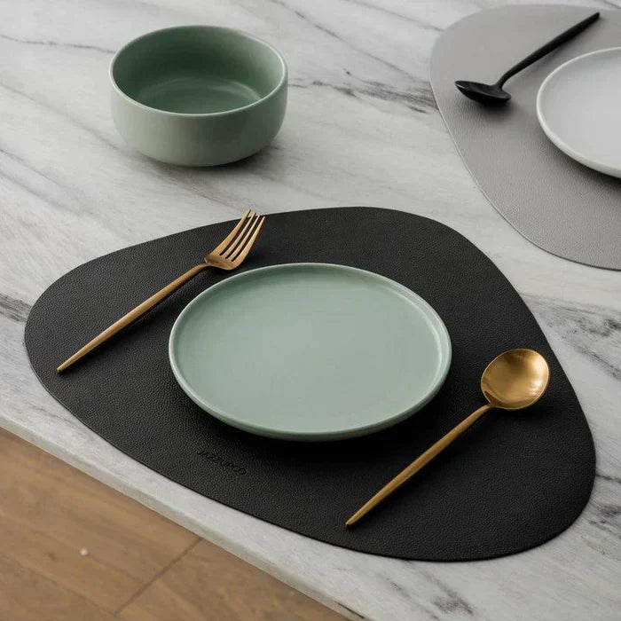 Minimalist Luxury Cutlery Set – 20-Piece, Titanium & Stainless Steel